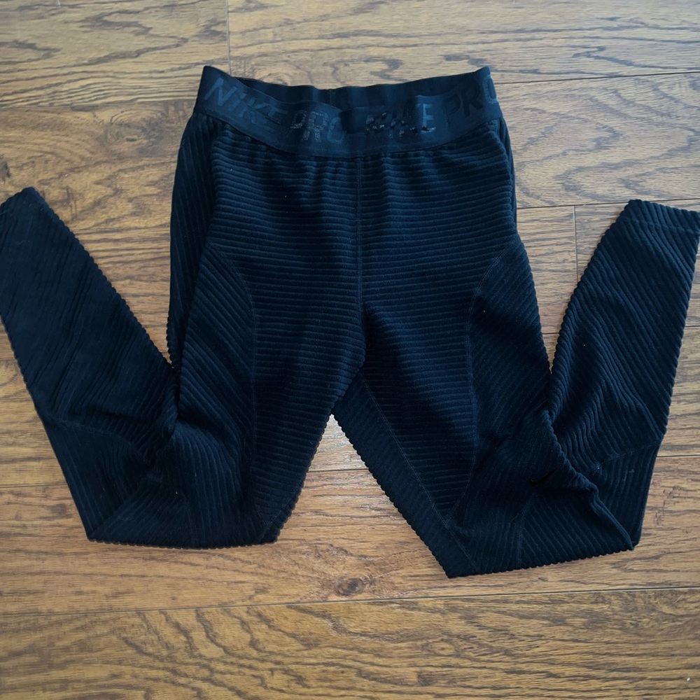 Nike Pro Hyperwarm Velour Leggings